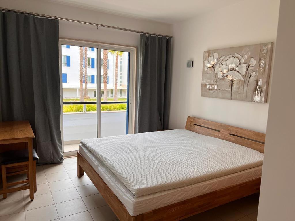 Angies Marina Apartment, Includes 2 Free Passes For The Marina Pool Lagos Exterior foto